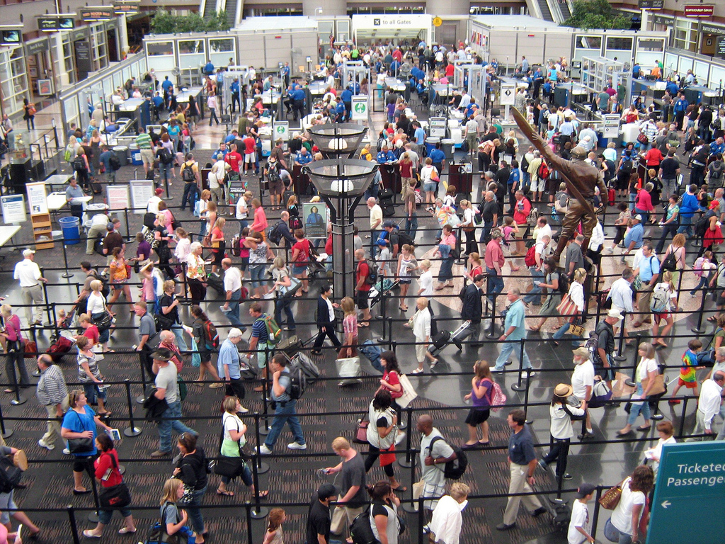 Airport_secutiry