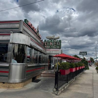 Jackson Hole Airline Diner near LaGuardia Airport