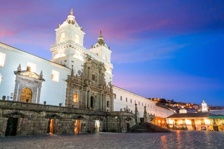Quito Ecuador Airport Transportation