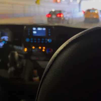 lga-to-manhattan-hotel-tunnel-traffic